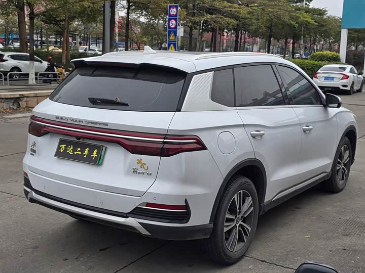 Фото 8 - BYD Song Pro Hybrid