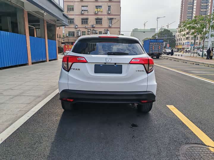 Фото 5 - Honda Vezel