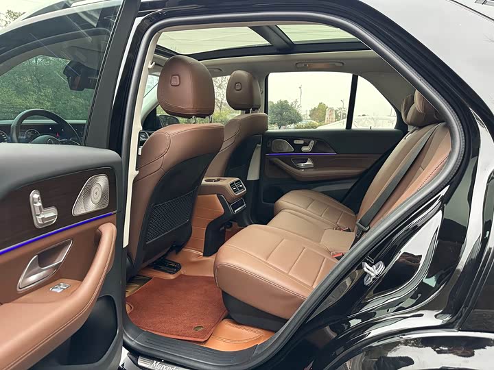 Фото 7 - Mercedes-Benz GLE-Class