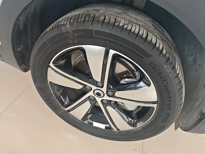 Фото 6 - Smart #1