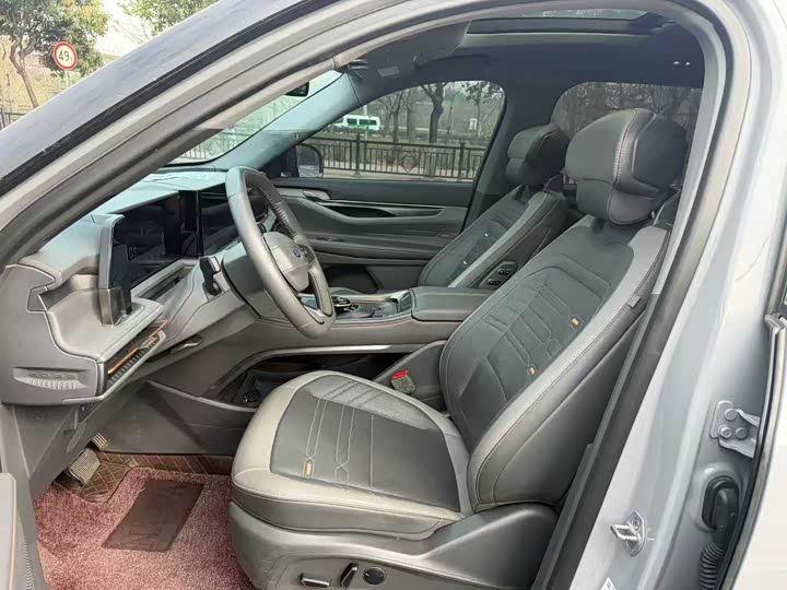 Фото 5 - Ford Edge