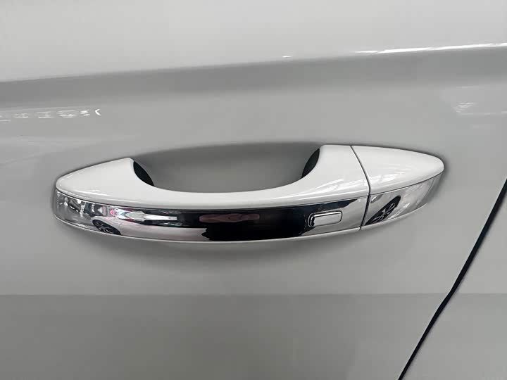 Фото 4 - Volkswagen Lavida