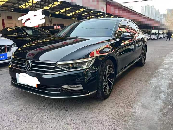 Фото 1 - Volkswagen Magotan