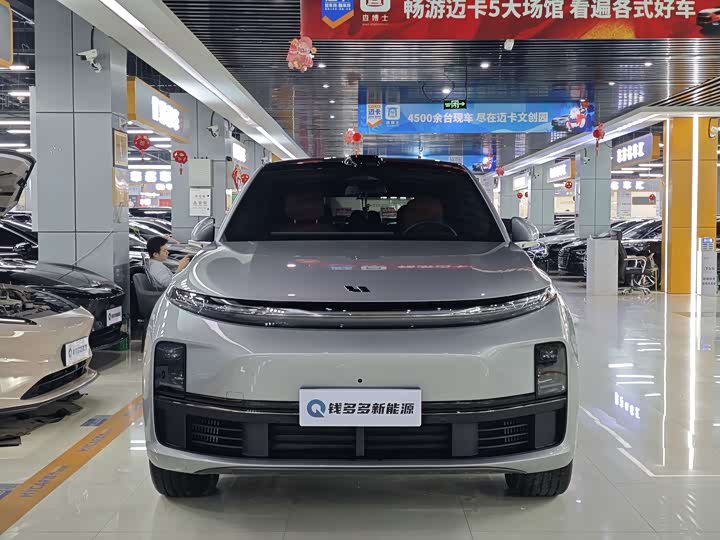 Фото 2 - LiXiang L7