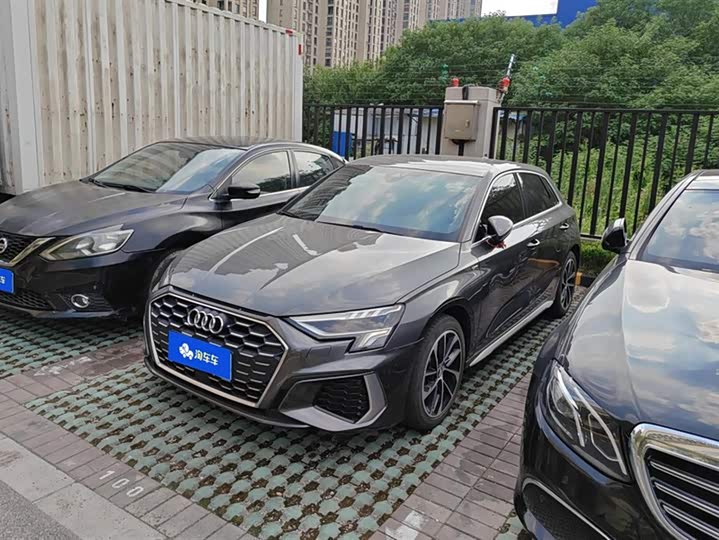 Фото 1 - Audi A3