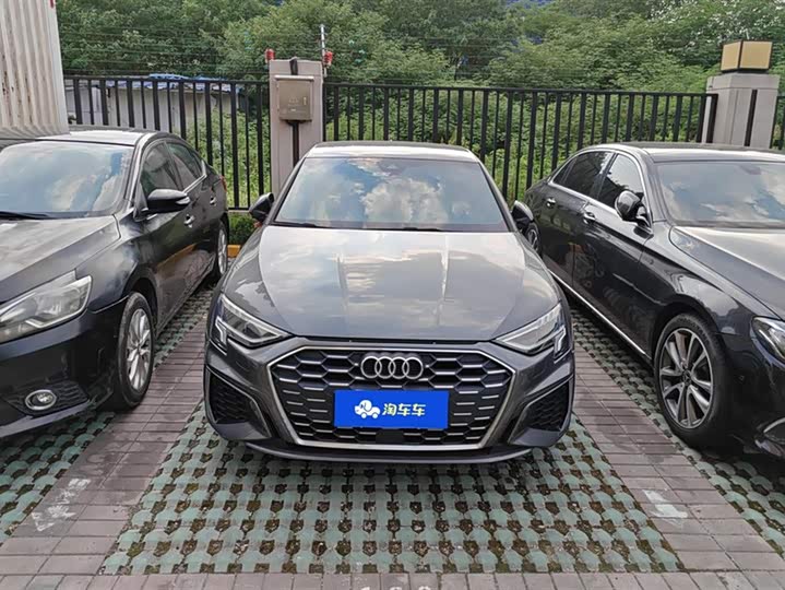 Фото 2 - Audi A3