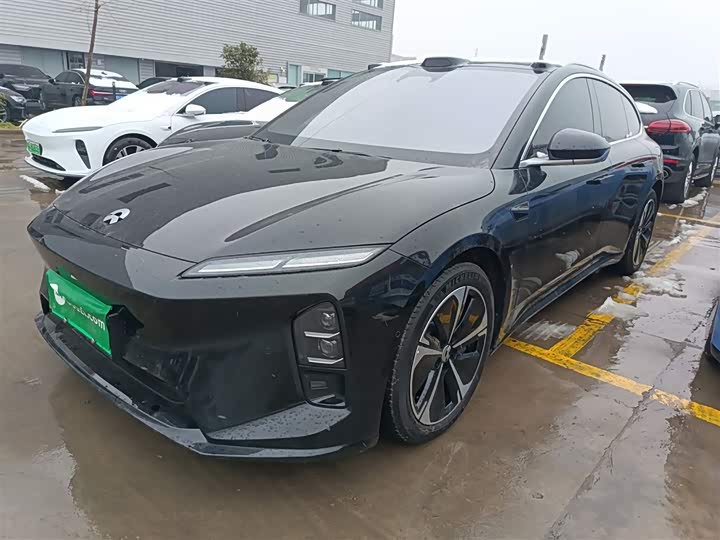 Фото 2 - Nio ET5T