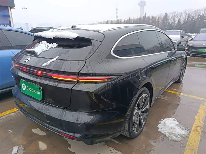 Фото 7 - Nio ET5T