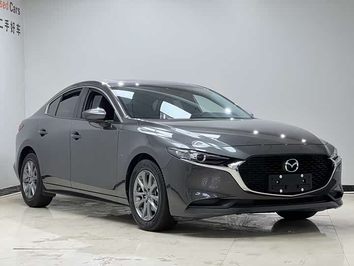 Фото 3 - Mazda 3 (Axela)
