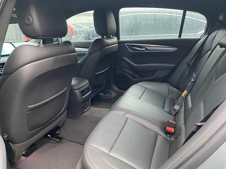 Фото 4 - Cadillac CT5