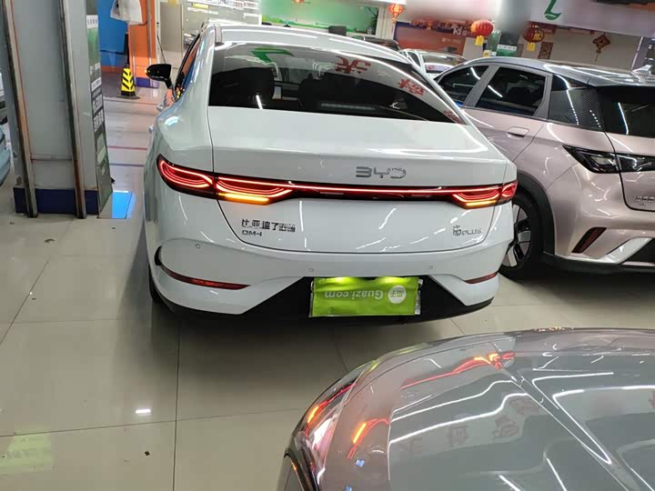 Фото 6 - BYD Qin Plus
