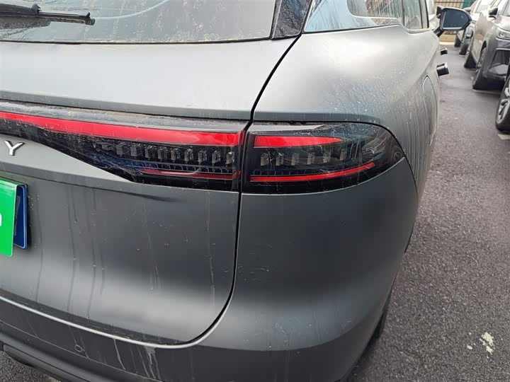 Фото 8 - Chery Tiggo 8L