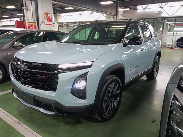 Фото 1 - Chevrolet Equinox Plus