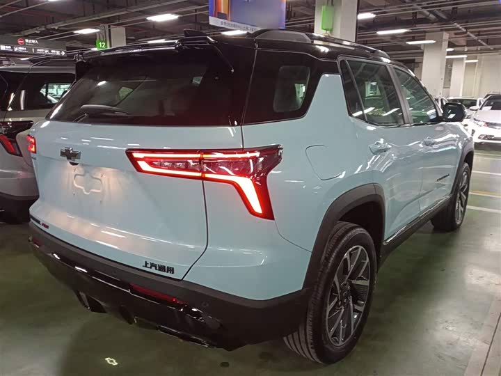 Фото 7 - Chevrolet Equinox Plus