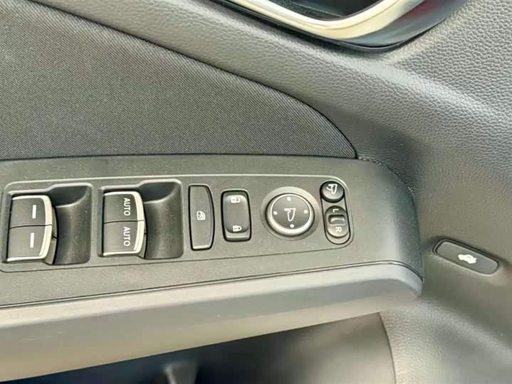 Фото 7 - Honda Civic