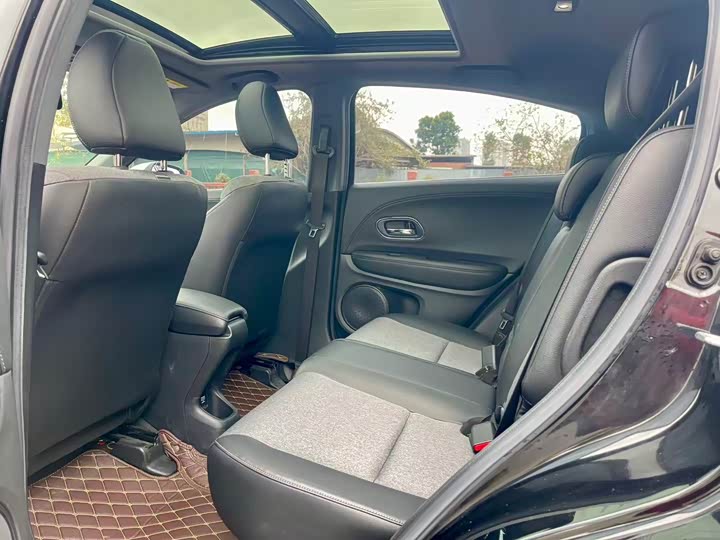 Фото 6 - Honda XR-V