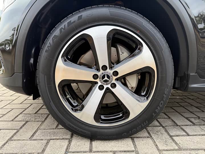 Фото 5 - Mercedes-Benz GLC-Class