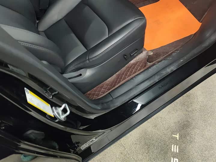 Фото 8 - Tesla Model Y