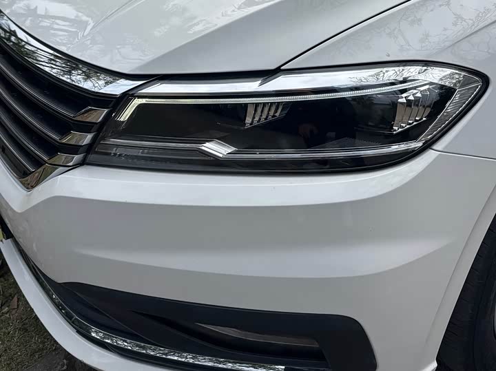 Фото 5 - Volkswagen Lavida