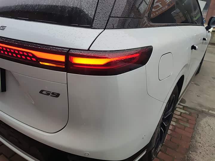 Фото 8 - XPeng G9