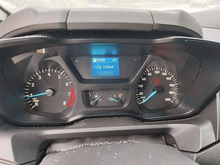 Фото 4 - Ford Tourneo