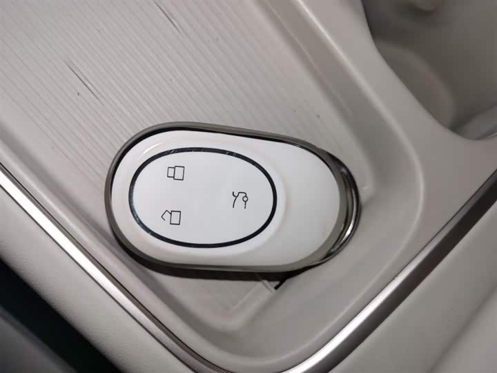 Фото 9 - Nio ES6