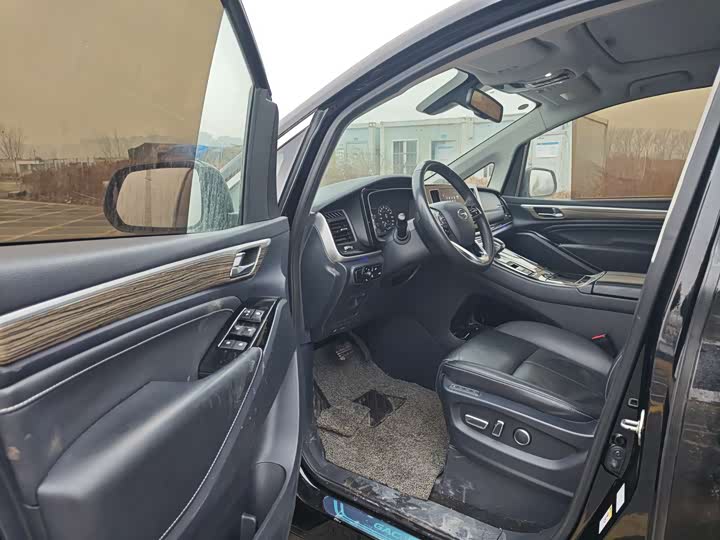 Фото 5 - GAC Trumpchi M8