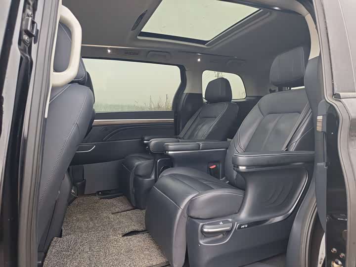 Фото 6 - GAC Trumpchi M8