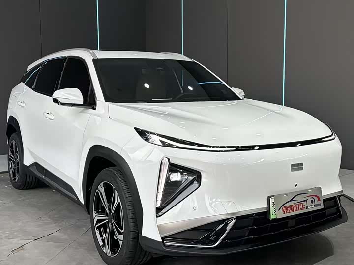 Фото 3 - Geely Galaxy L7