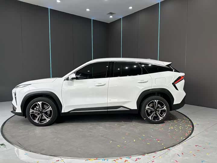 Фото 4 - Geely Galaxy L7