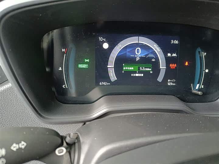 Фото 5 - Toyota Corolla