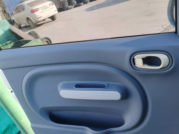 Фото 7 - Bestune Pony