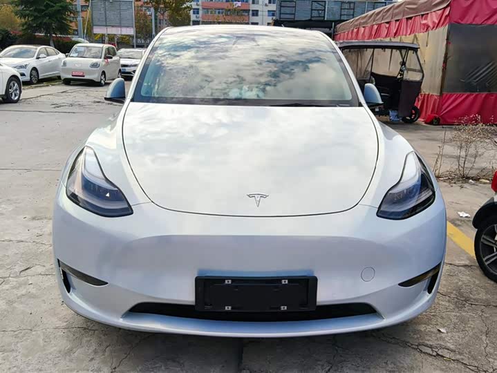 Фото 2 - Tesla Model Y