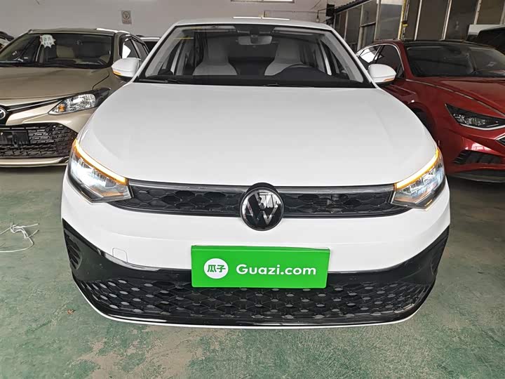 Фото 3 - Volkswagen Lavida