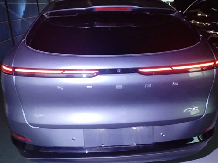 Фото 4 - XPeng G6