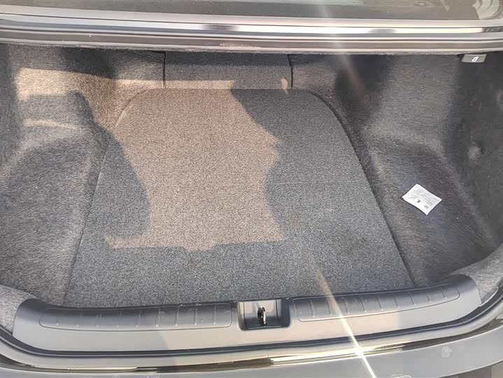 Фото 4 - Honda Accord