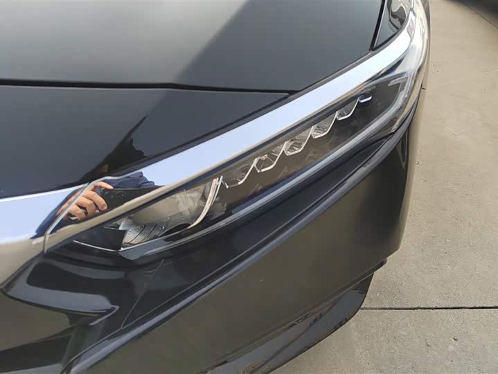 Фото 5 - Honda Accord