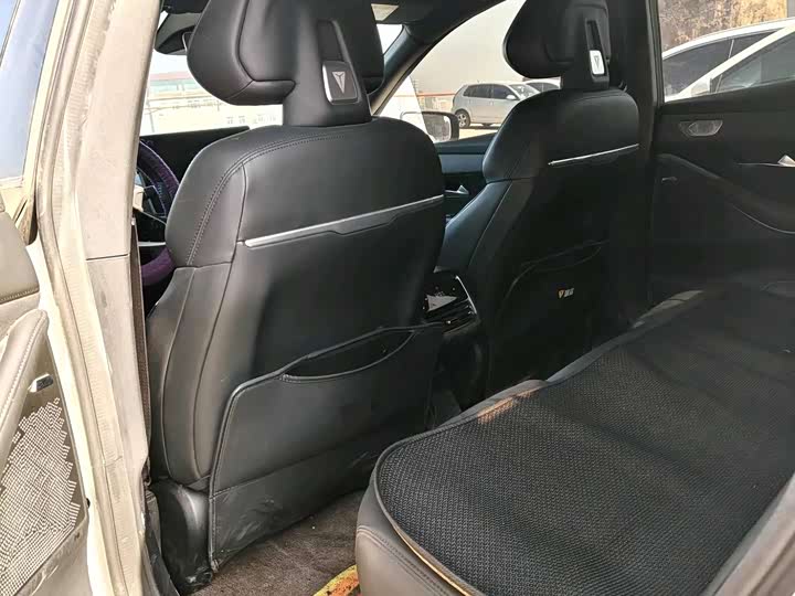 Фото 3 - Changan Deepal SL03