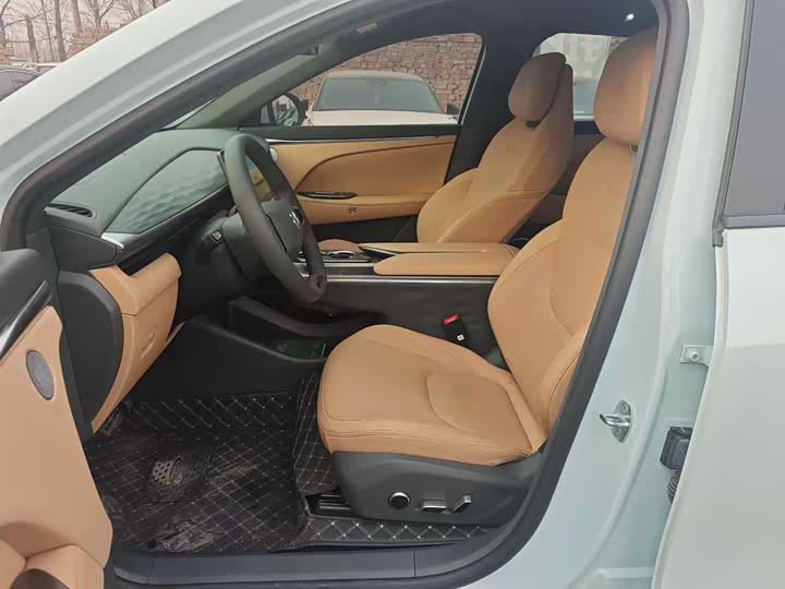 Фото 5 - BAIC Arcfox Alpha T5