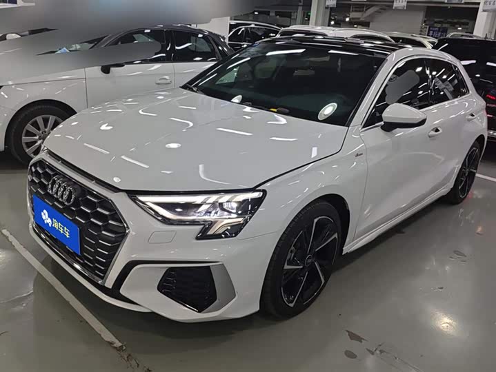 Фото 1 - Audi A3