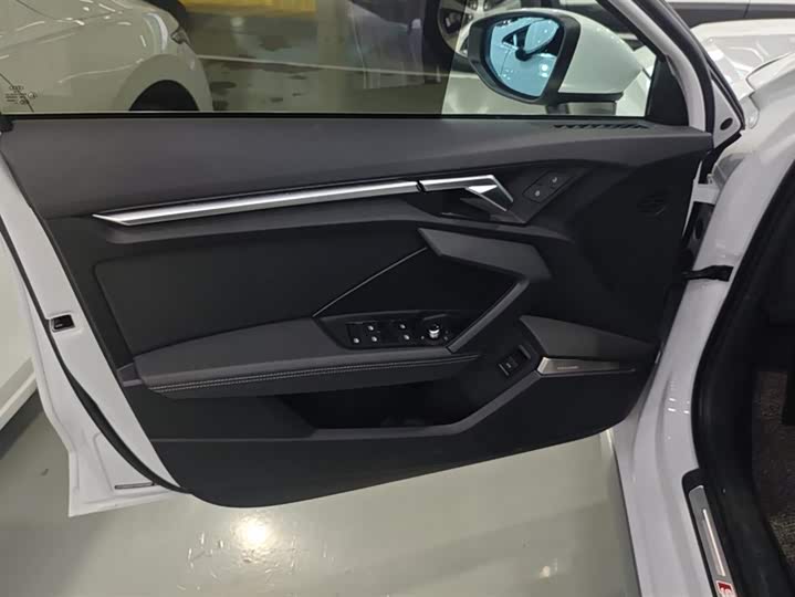 Фото 7 - Audi A3