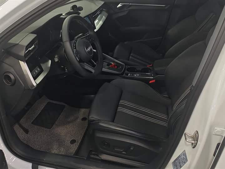 Фото 9 - Audi A3