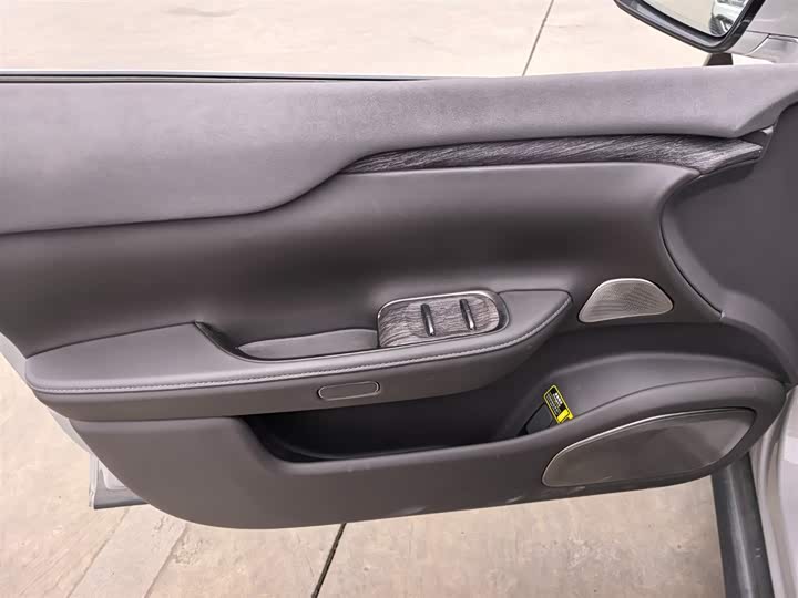 Фото 8 - Nio ET7