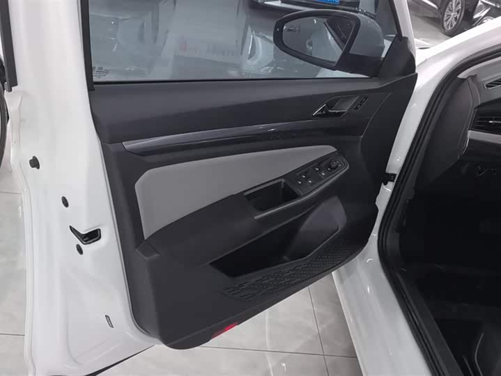 Фото 7 - Volkswagen Bora