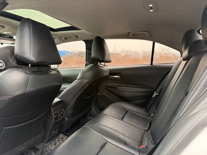 Фото 6 - Toyota Allion