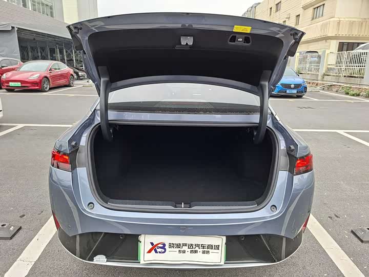 Фото 8 - XPeng P5