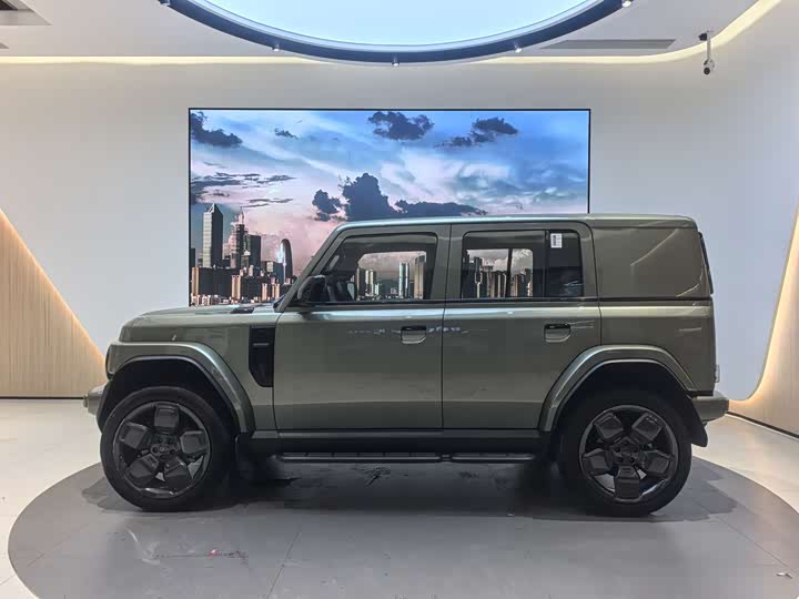 Фото 2 - Chery iCar V23