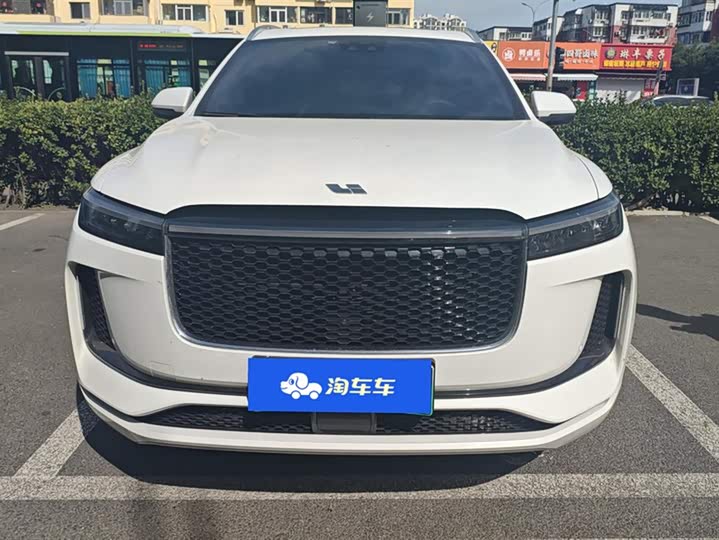 Фото 2 - LiXiang One