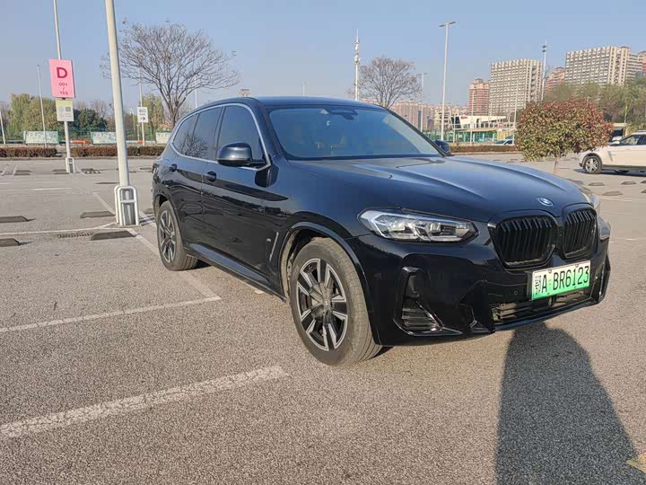 Фото 3 - BMW iX3