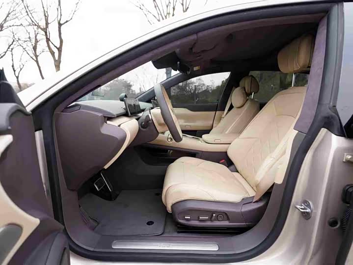 Фото 8 - Nio ET7